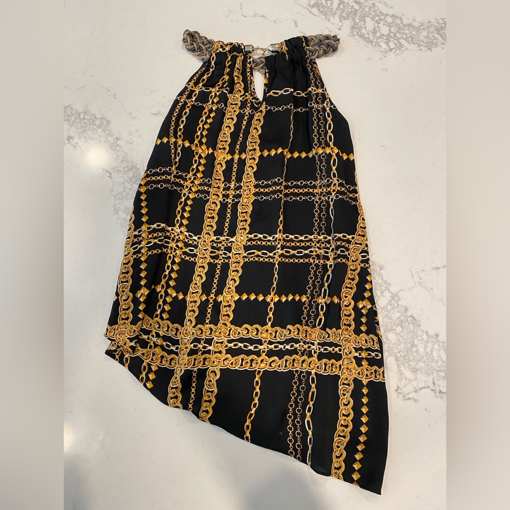 Stylish date night neck-chain top